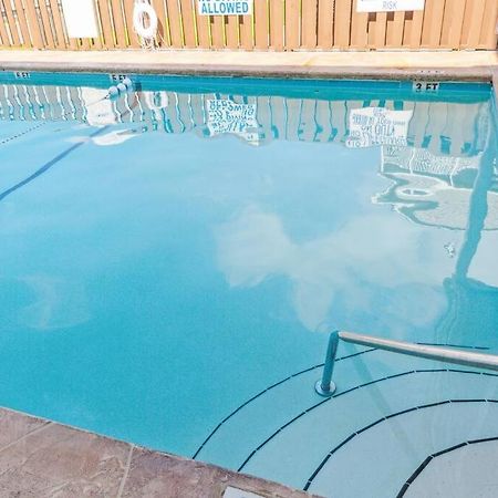 Right Across Beach Pool View Private Balcony By Zen Living Short Term Rental Миртл-Бич Экстерьер фото